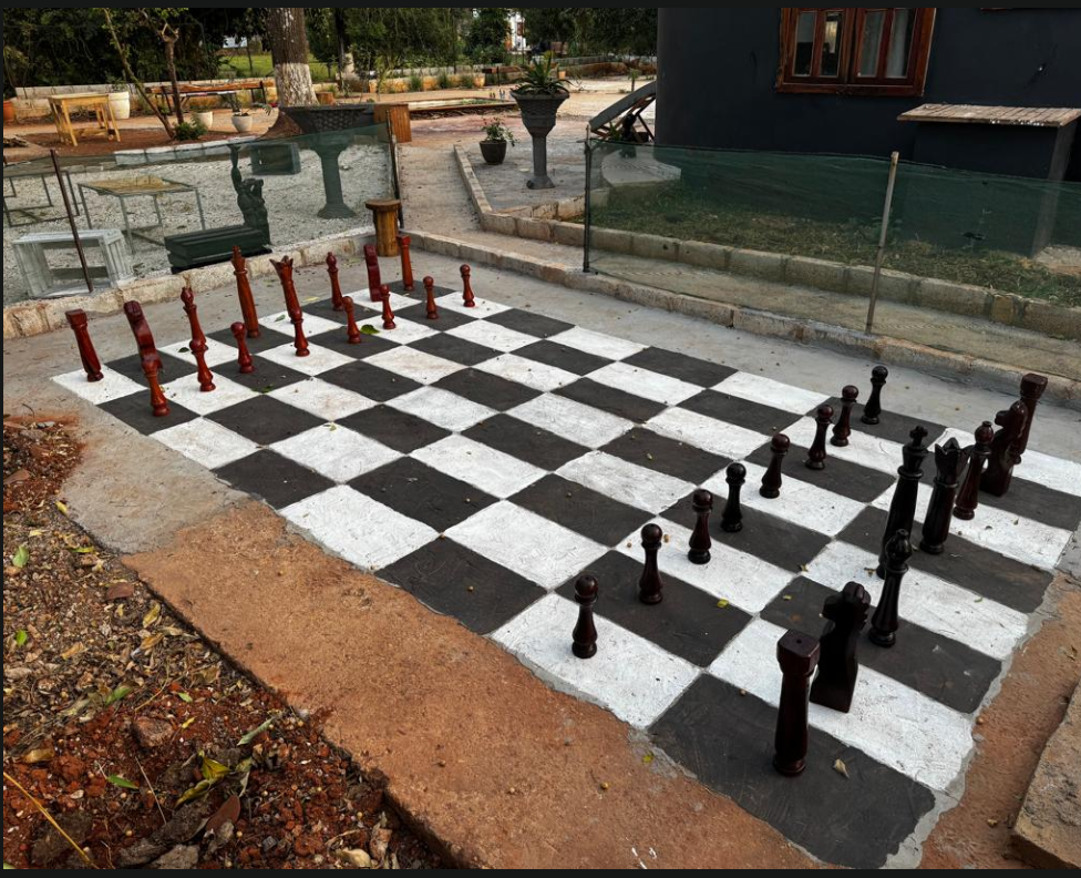 Life-size garden chess board at Stay@NGULUWE